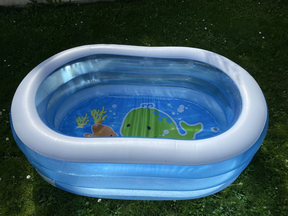 Basen dmuchany owalny