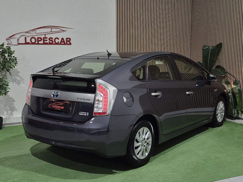 Toyota Prius 1.8 PLUG-IN Hybrid | GARANTIA | NACIONAL