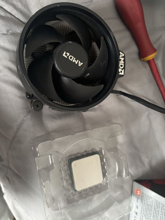 Ryzen 5 3500X Processor446896602612377600