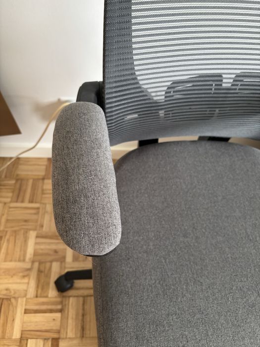 Cadeira escritorio Conforama