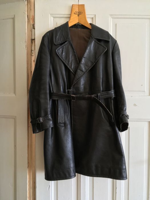 Płaszcz skóra gestapo rekonstrukcje rekwizyty