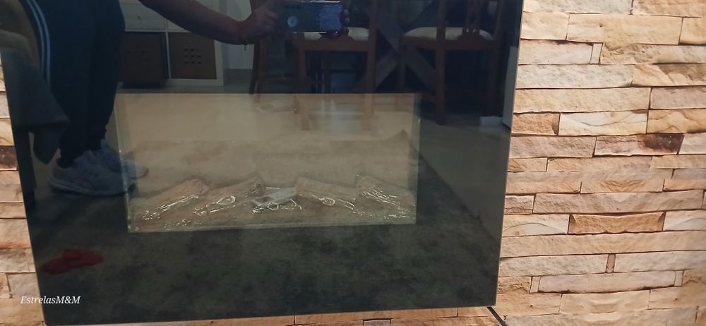 Aquecedor eléctrico (salamandra imitação)