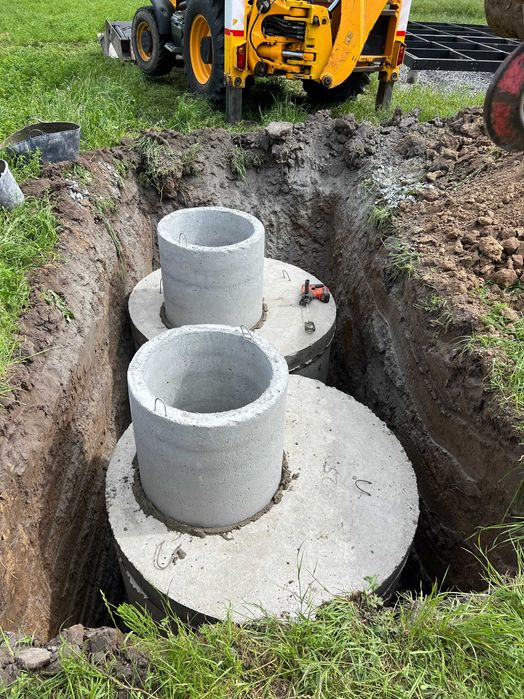 Бетонні кільця для каналізації. Копка, доставка, монтаж
