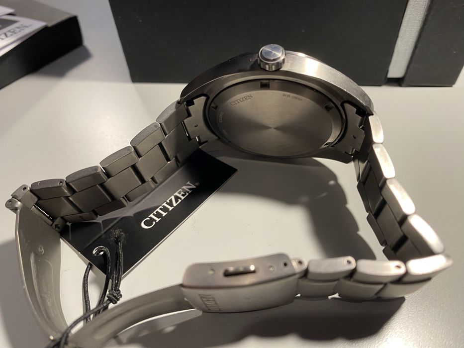Zegarek Citizen MB8560-88LE Titanium– stan bardzo dobry, szafir tytan