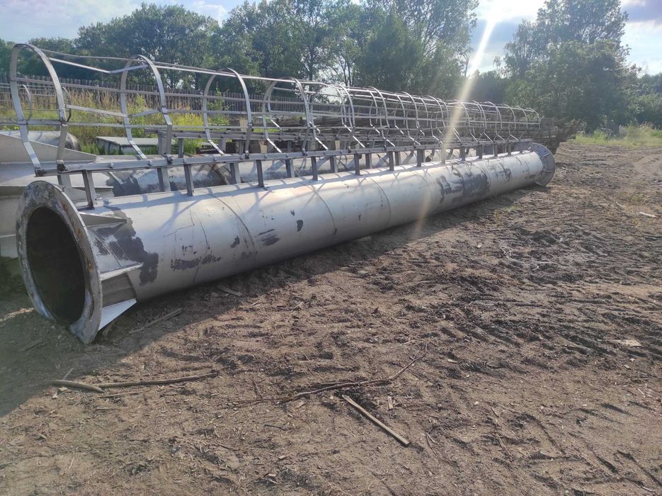 Komin stalowy - składający się z trzech elementów