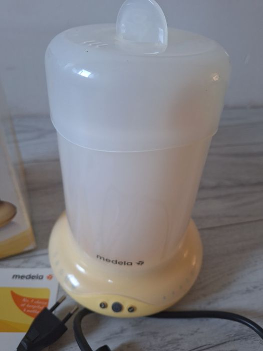 Підігрівач для дитячих бутилочок  Medela оригінал