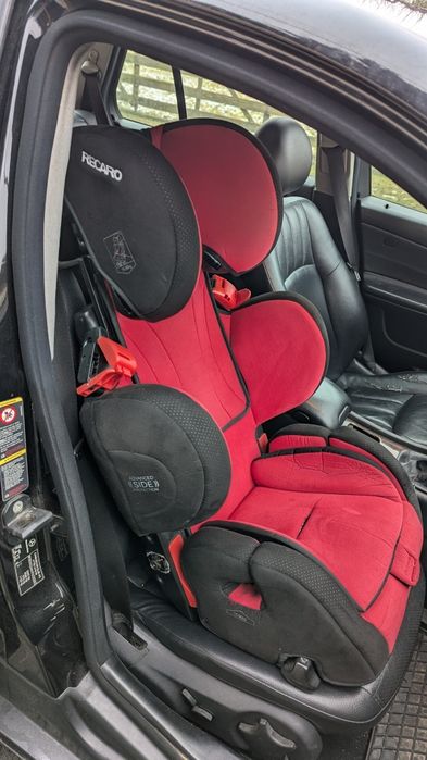 Fotelik samochodowy Recaro Young Sport Hero 9-36 kg