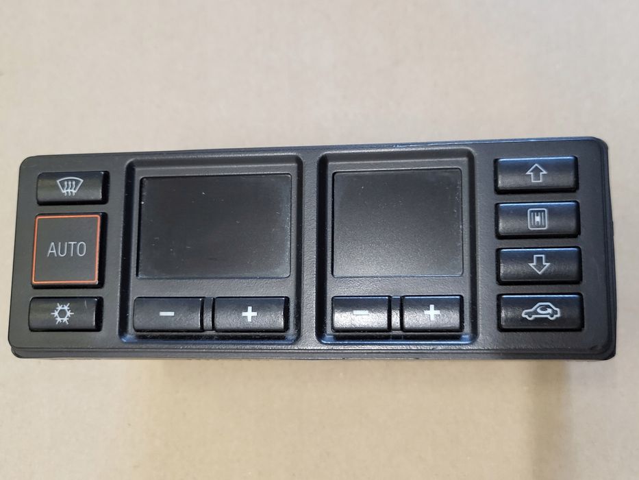 panel klimatyzacji nawiew climatronic wyświetlacz audi a3 8l a4 b5 a6 c4 oe