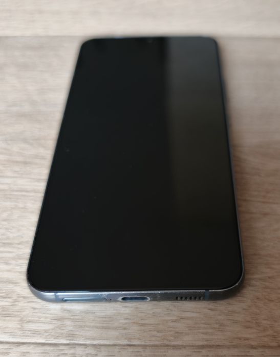 Telefon  S22 plus