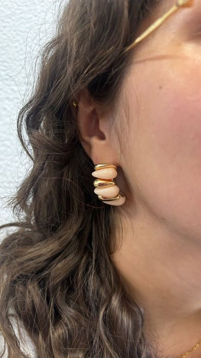 Brincos novos apenas 4€