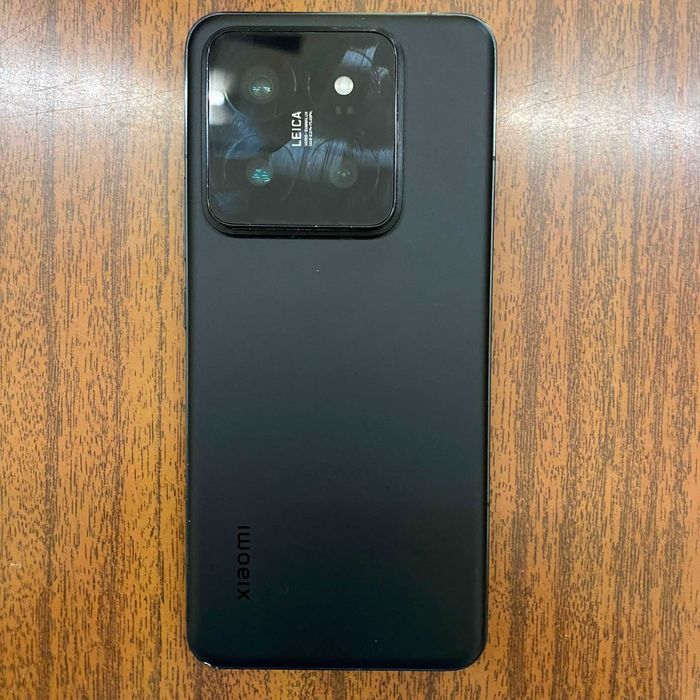 Xiaomi 14 Pro 256GB / 12GB RAM – Topo de Gama Leica