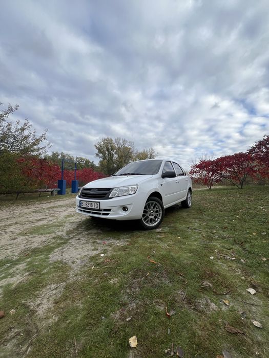 Продам Ладу Granta 2013року