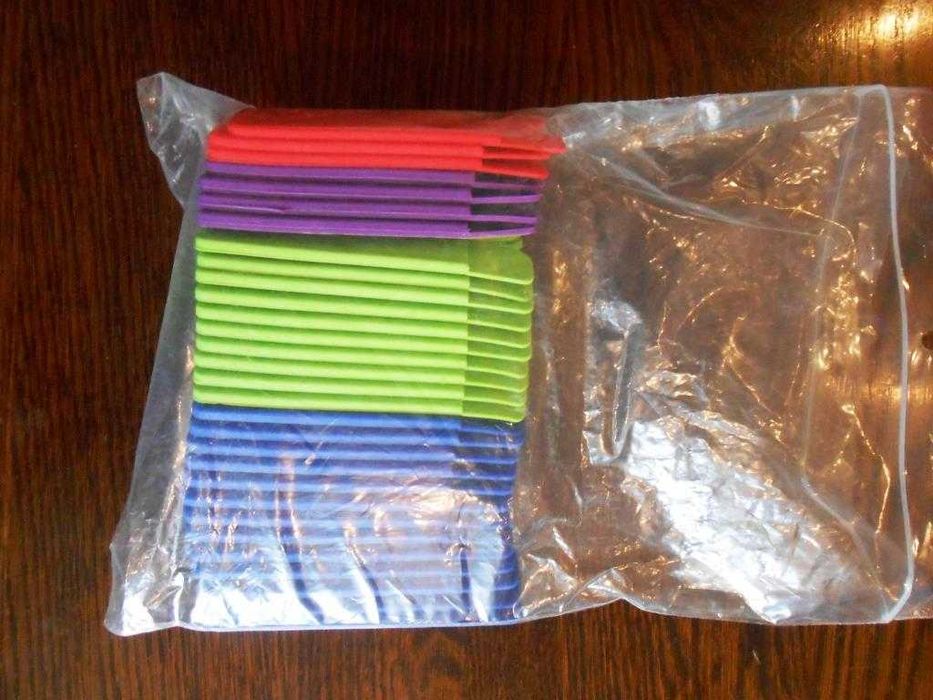 Uchwyt etui na karty, na telefon, "plecki" - 30 szt. różnokolorowe
