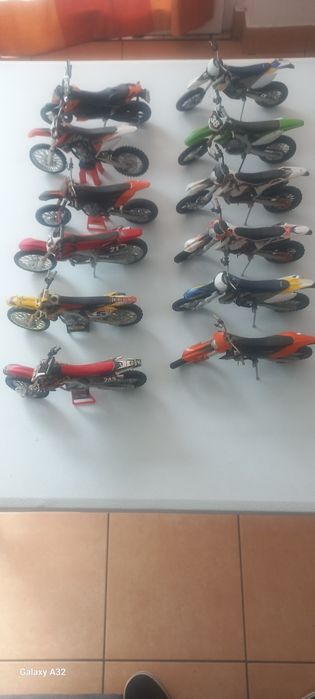 mini motos de colecao (motocrros)