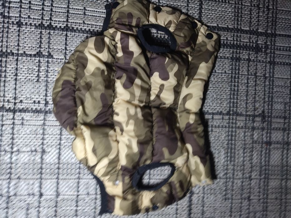 Жилетка для собаки.33/23см