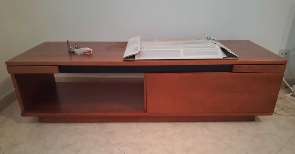Móvel de televisão