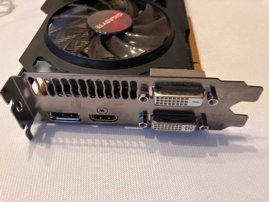 Gigabyte GeForce GTX 760 WINDFORCE 3X OC 2GB rev 2.0