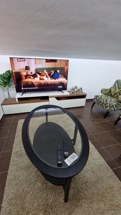 2 Mesas de centro e de apoio sofa