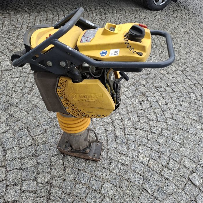 Stopa wibracyjna Bomag BT 65 wąska stopa 2023r.