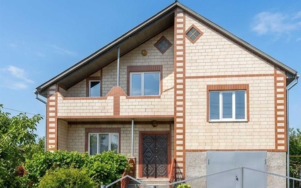 Капітальний будинок, 166 м², 87 м² житлової площі: Автономність, Безпека та Простір! + Власне бомбосховище всередині будинку