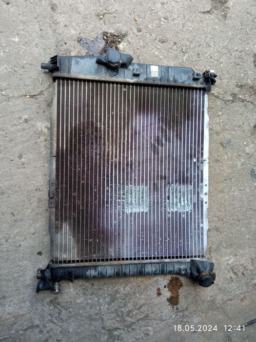 Продам алюмінієвий радіатор від шевроле авео 1,5 без кондиціонера.