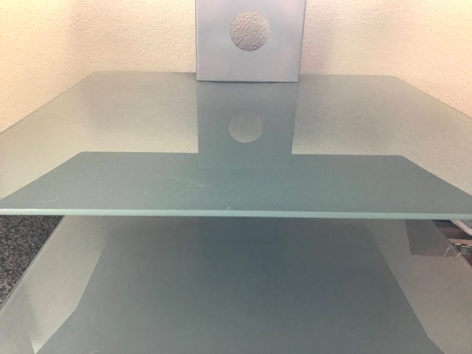 Mesa TV metalico