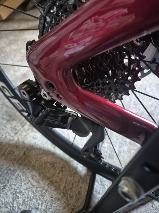 Vendo bicicleta  trek madone sl6 gen 7