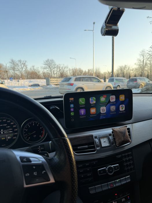 Терміново Mercedes Benz E200