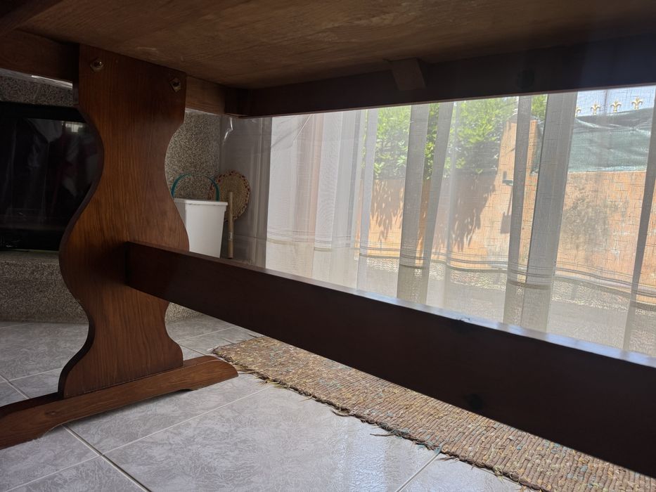 Mesa em madeira