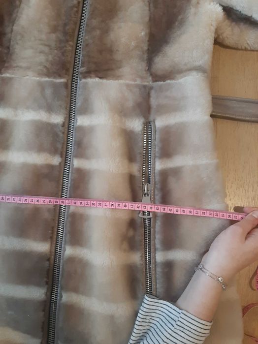 Жіноча шуба з мутона