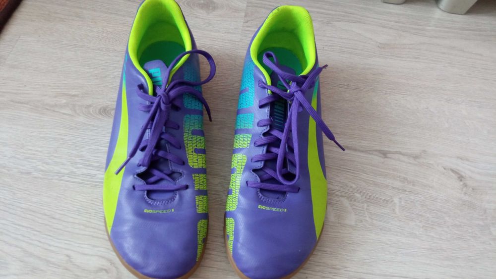 Buty Puma halówki evoSpeed 5.3 IT rozmiar 44