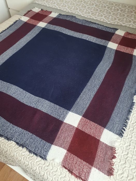 Duża chusta szal w kratę 130x130