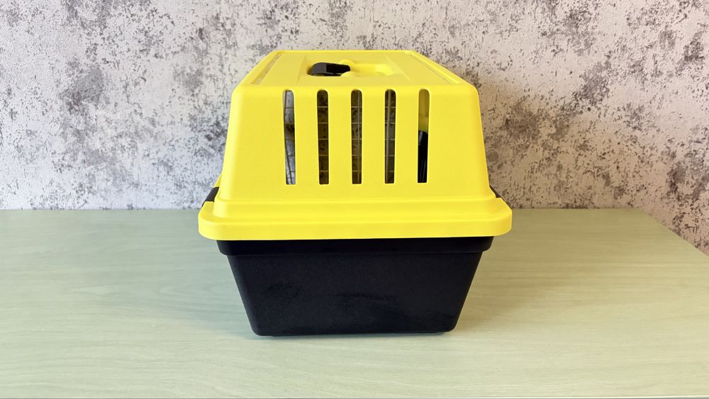 Переноска для котів та собак Ferplast Atlas El Fluo 10 32,5x48x29 см max 5 кг Жовта