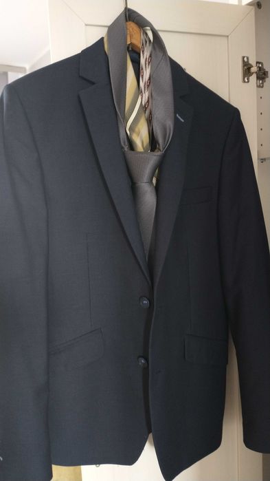 Garnitur męski M