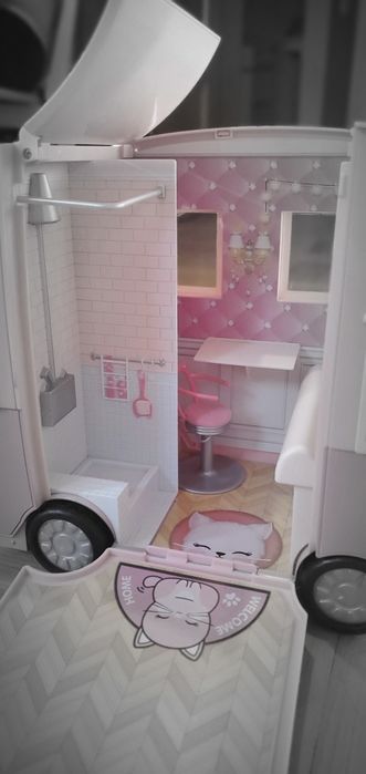 Ігровий набір Na! Na! Na! Surprise Kitty-Cat Camper Playset Кемпер