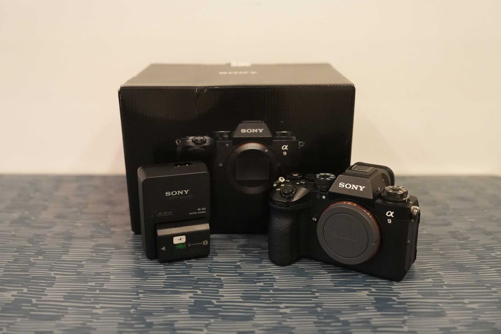 Câmara Fotográfica Sony Alpha 9 Mk3 (Como Nova)