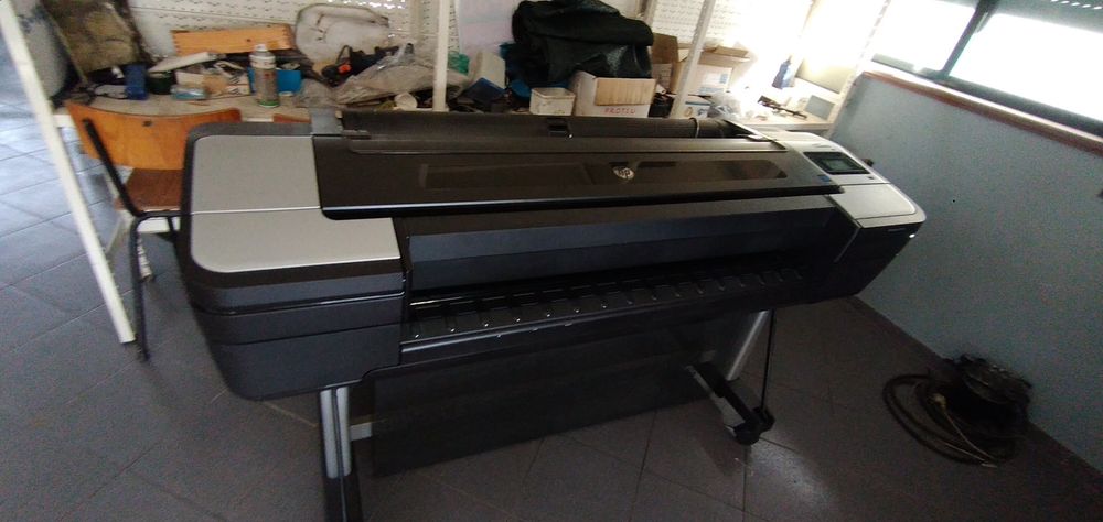 Maquina para Gráficas marca HP em Gondomar Distrito do Porto