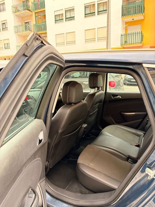 Opel Astra 1.7cdti 2011 Nacional