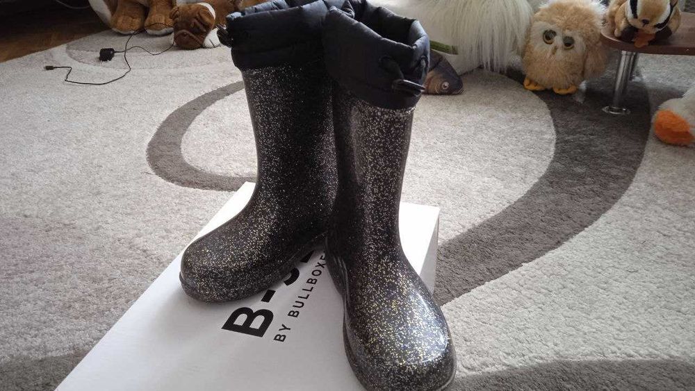 Резиновые сапожки