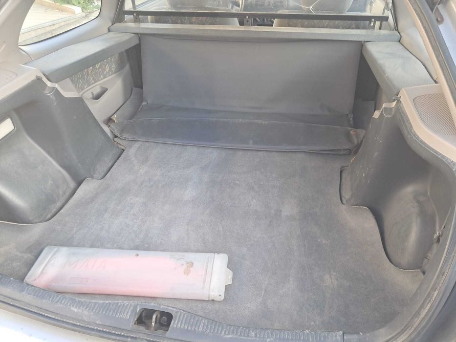 Toyota Corolla Starvan 2.0D 1998