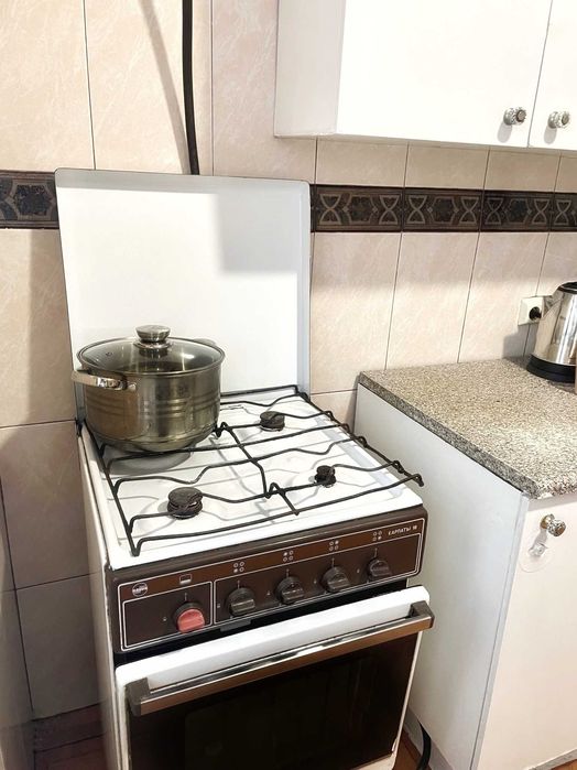 Уютный недорогой хостел на Левобережке, первый этаж, легкий доступ .