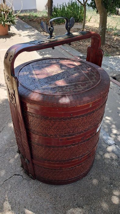 Cesta de enxoval Chinesa lacada