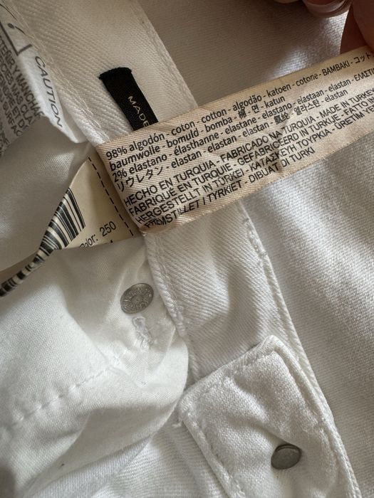 Стильные джинсы укороченные  Massimo Dutti