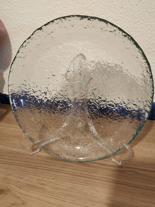 Pratos de servir em vidro