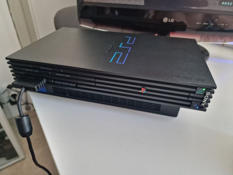 Sony PS2 Fat em ótimo estado