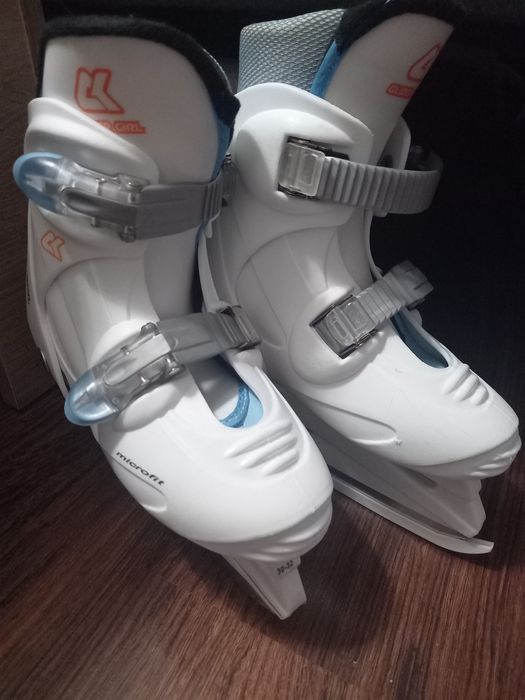 Жіночі коньки роздвижні