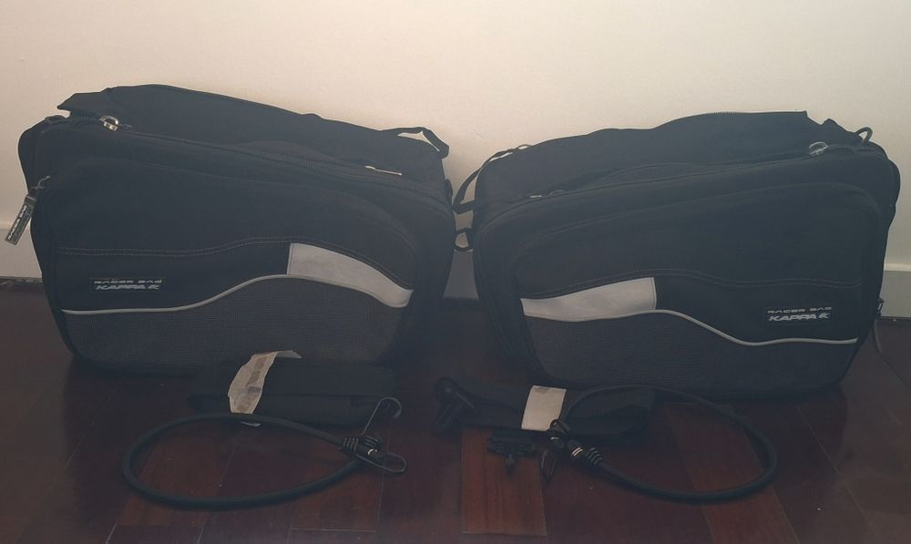 2 malas/alforges para mota