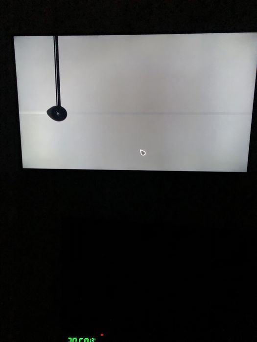 LG діагональ 50, є пошкодження матриці