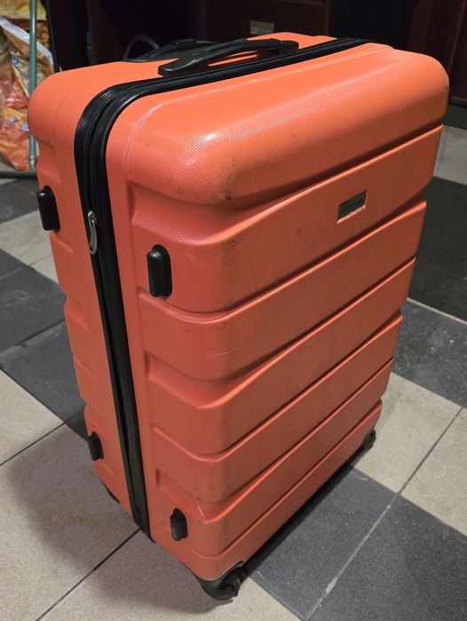 Walizka Wittchen pomarańczowa duża uszkodzona