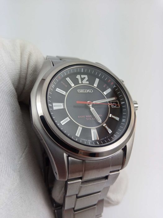Мужские часы Seiko Solar SBTM077 титан радиоконтроль сапфир Japan made